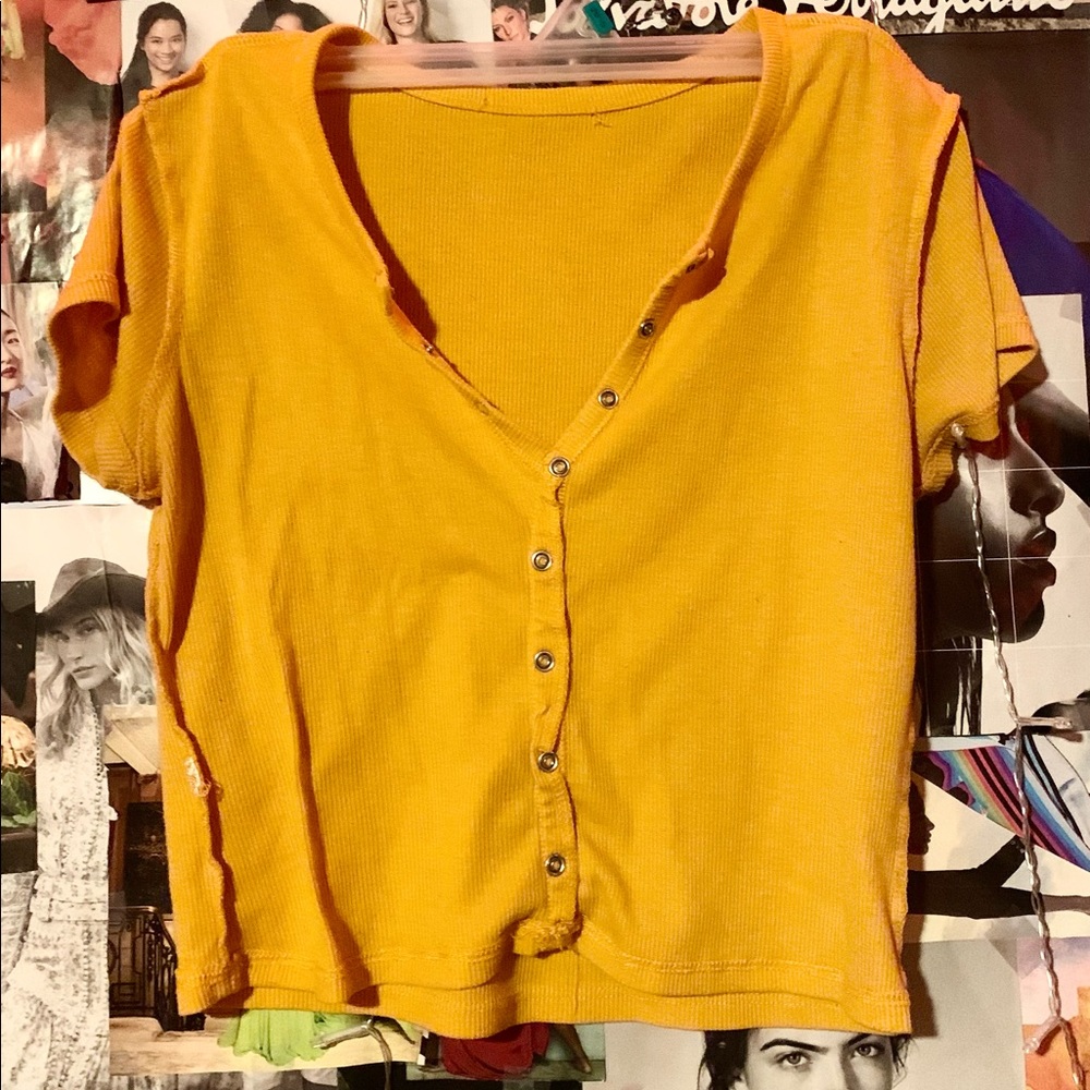 Yellow crop top , no tags , fits a large - extra large